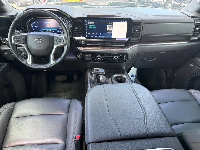 Used 2024 Sterling Gray Metallic Chevrolet LT Trail Boss image 22