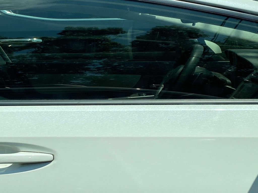 Used 2025 Beige Subaru Premium image 33