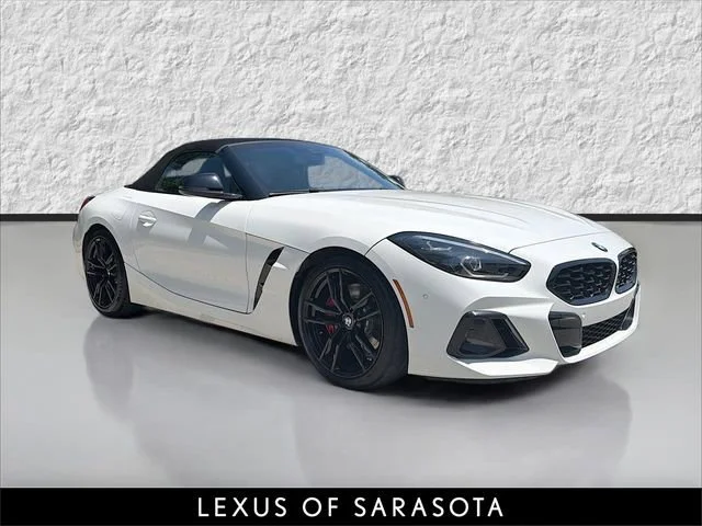 2025 BMW Z4 M40i's photo