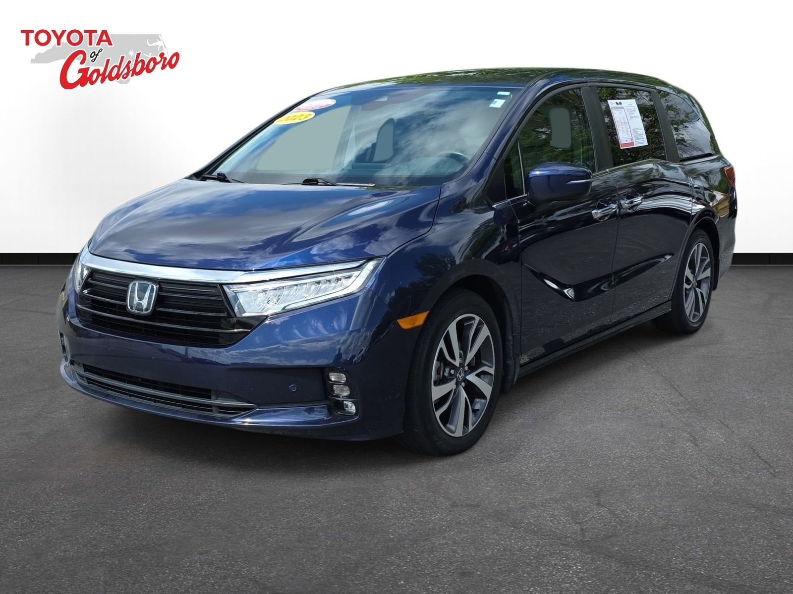 2023 Honda Odyssey Touring's photo