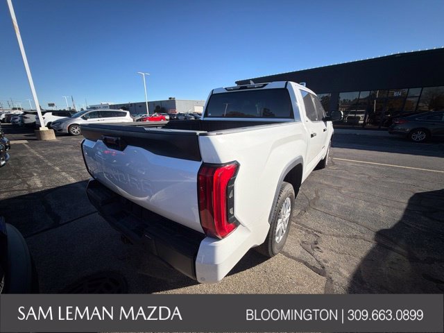 Used 2022 White Toyota SR5 image 10