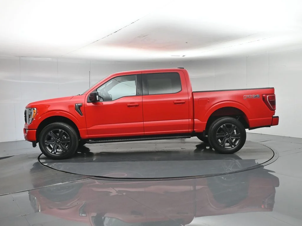 New 2026 Oxford White Ford XL image 3