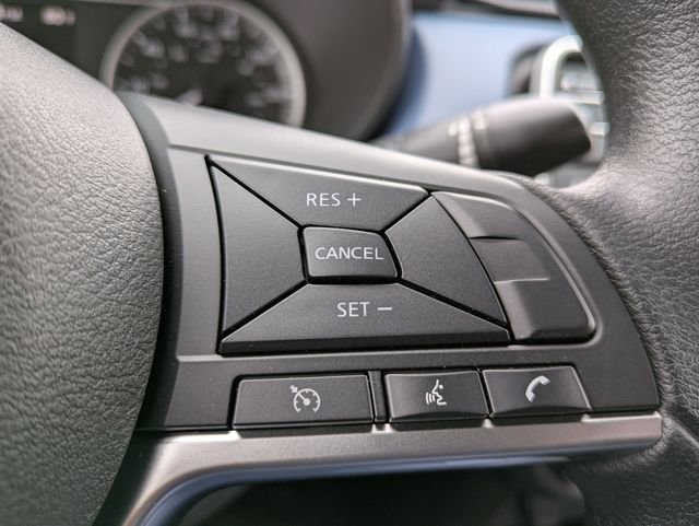 2025 Nissan Versa Sedan SV - Photo 10