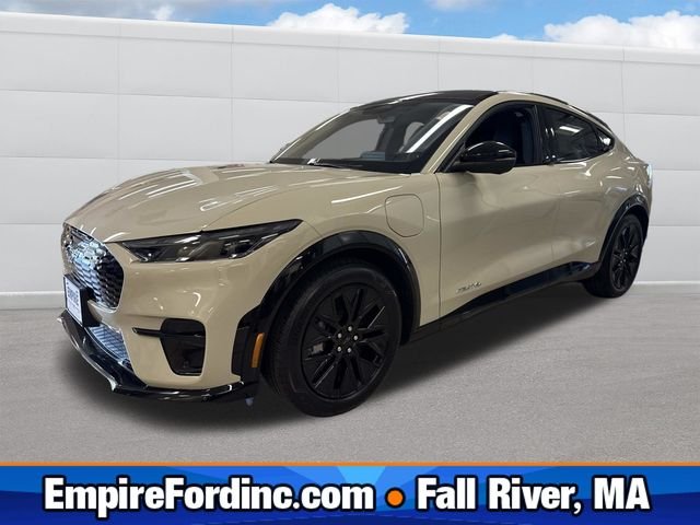 2026 Ford Mustang-Mach-e Premium's photo