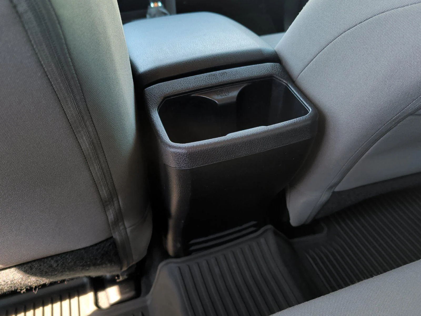 Used 2023 Ice Cap Toyota SR5 image 34