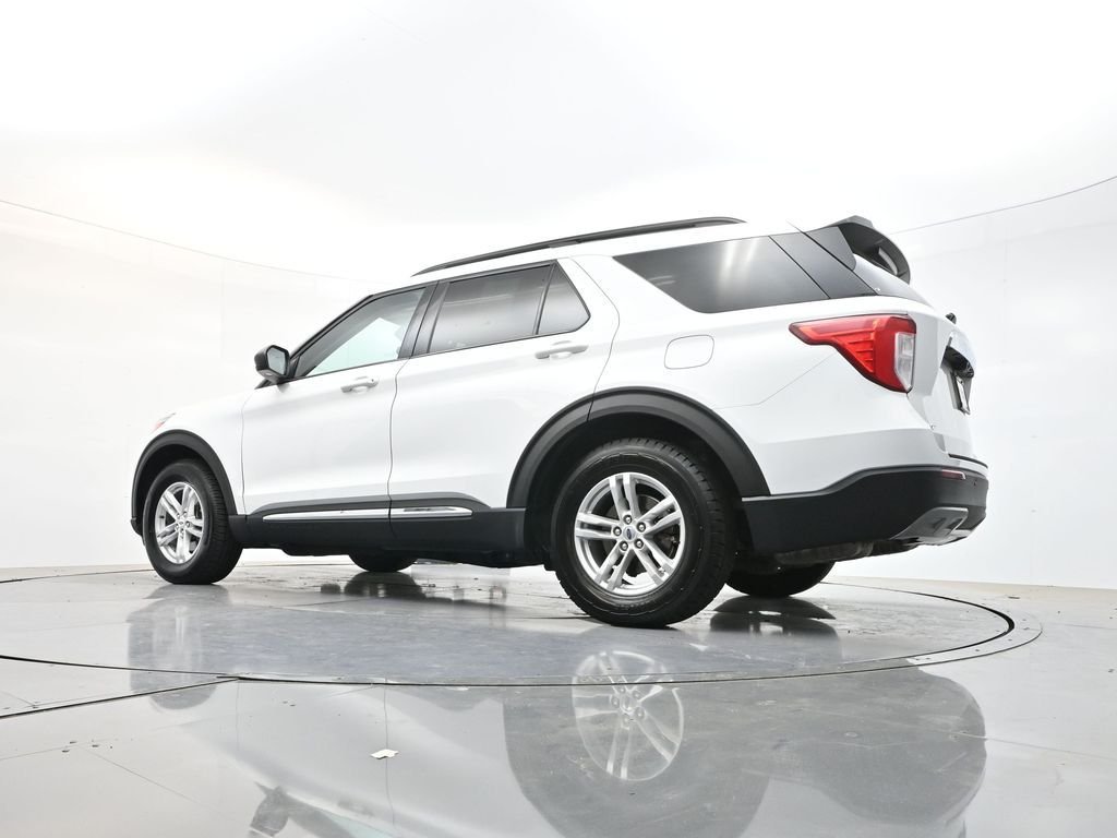 Used 2023 White Ford XLT image 38