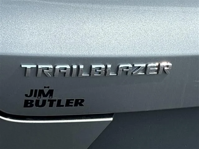 New 2025 Sterling Gray Metallic Chevrolet ACTIV image 28