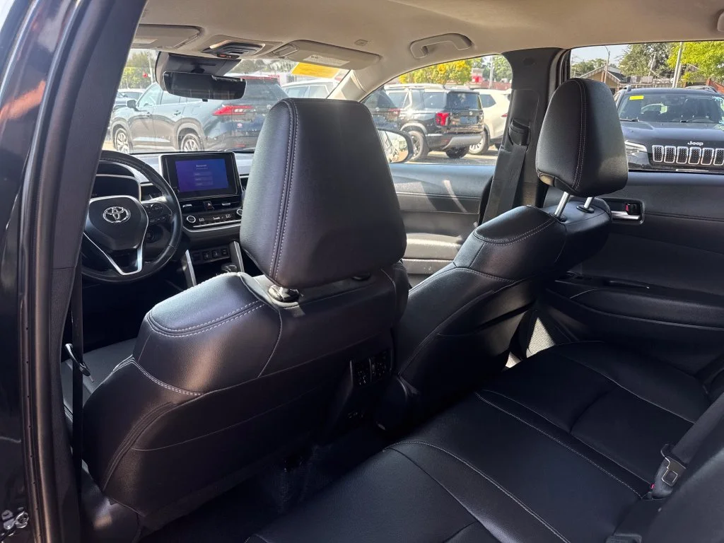 Used 2025 Black Toyota XLE image 34