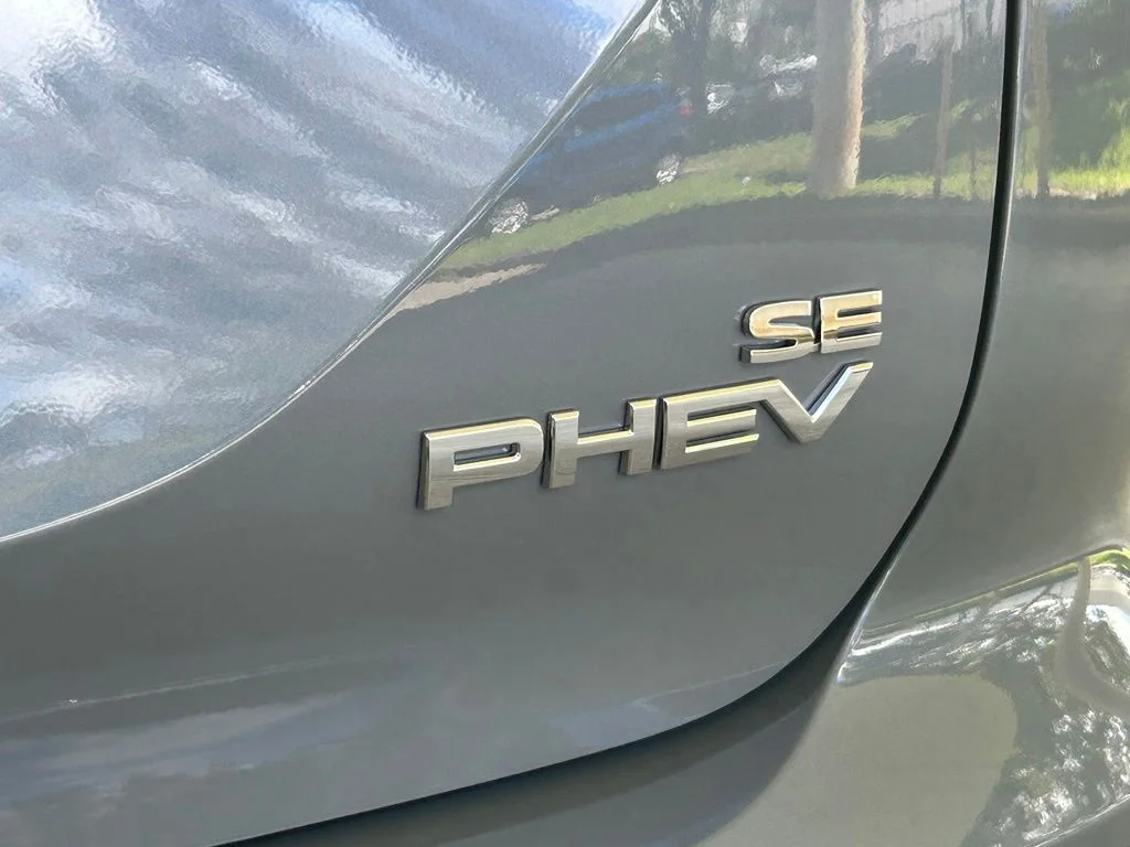 New 2026 Gray Mitsubishi SE S-AWC image 19
