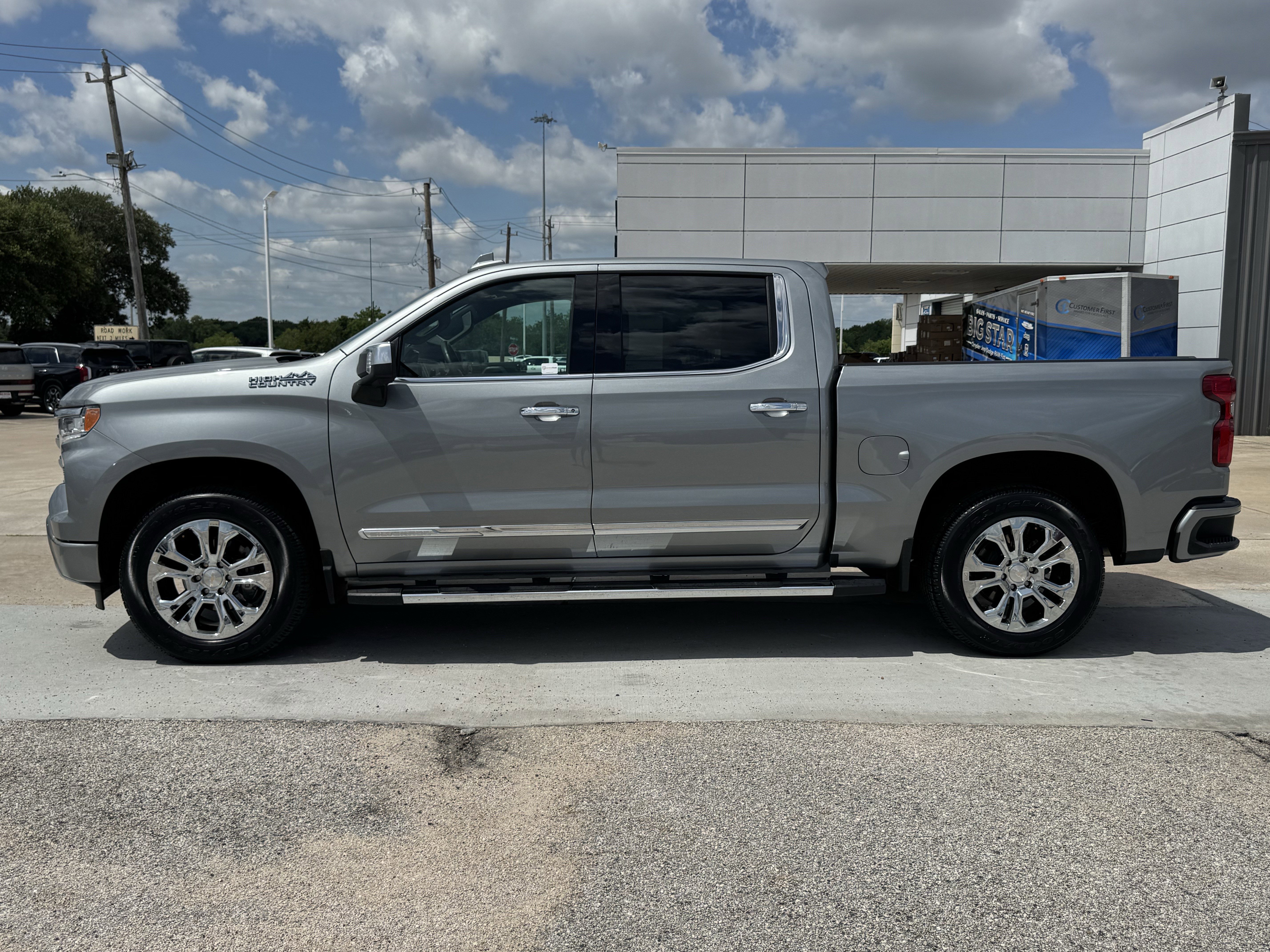 Used 2024 Sterling Gray Metallic Chevrolet High Country image 6
