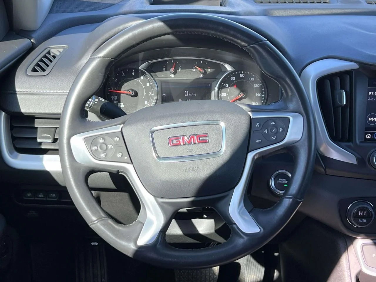 Used 2022 Summit White GMC AWD SLT image 26