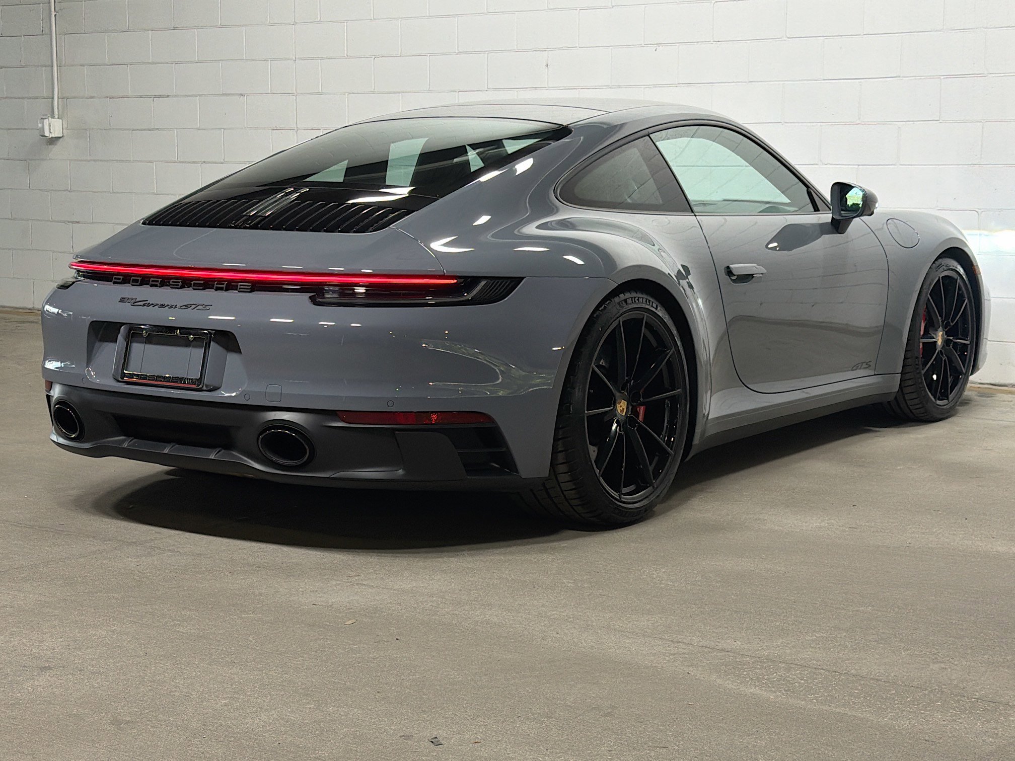 2024 Porsche 911 GTS - Photo 7