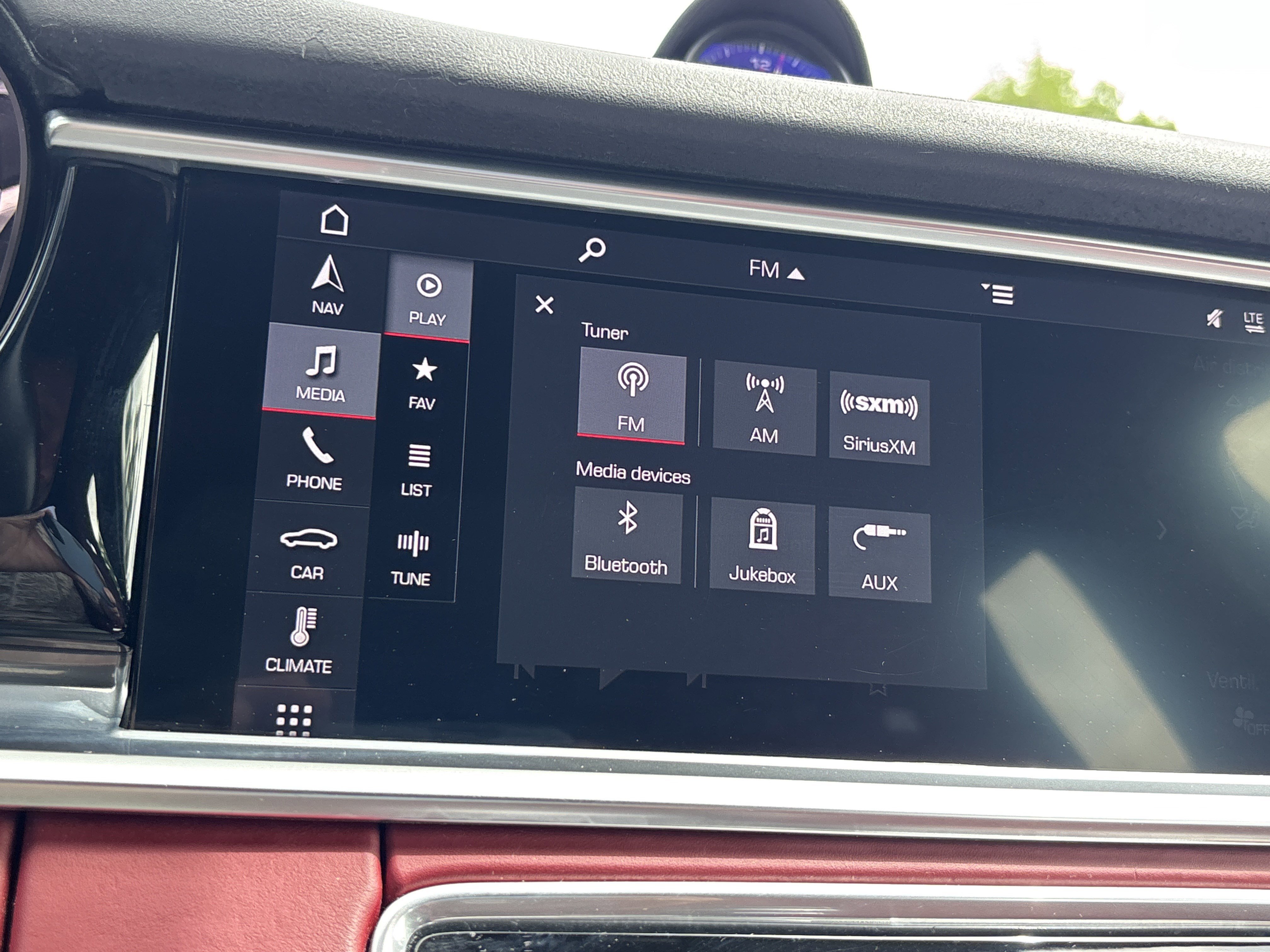 Used 2019 Black Porsche 4 AWD image 34