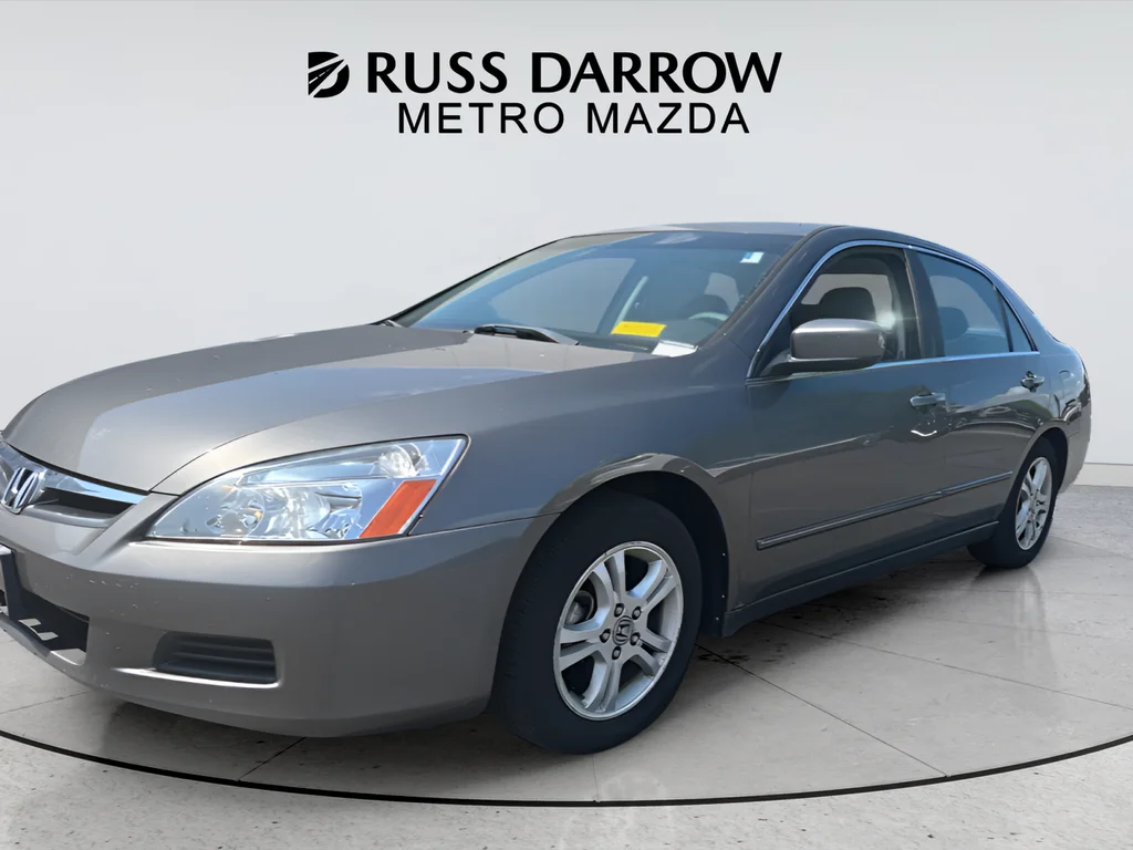 Used 2006  Honda EX-L image 1