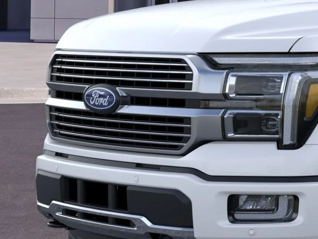 New 2026 Star White Metallic Tri-Coat Ford Platinum image 17