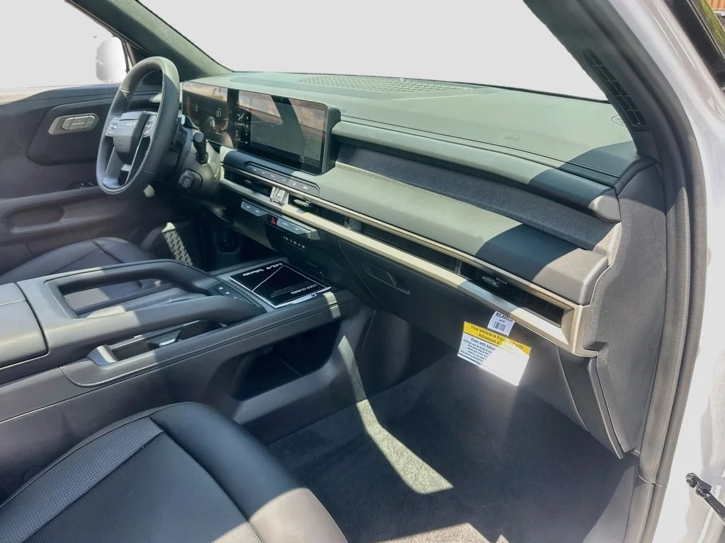 New 2027 Glacial White Pearl Kia S image 31