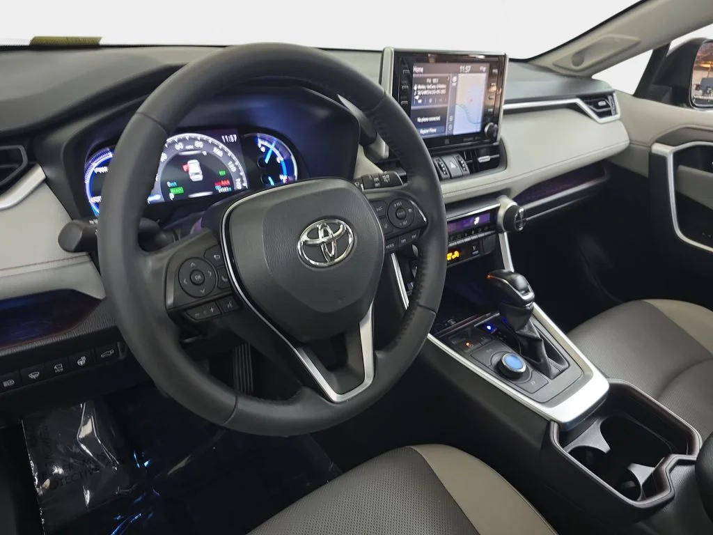 Used 2020 Gray Toyota Limited image 19