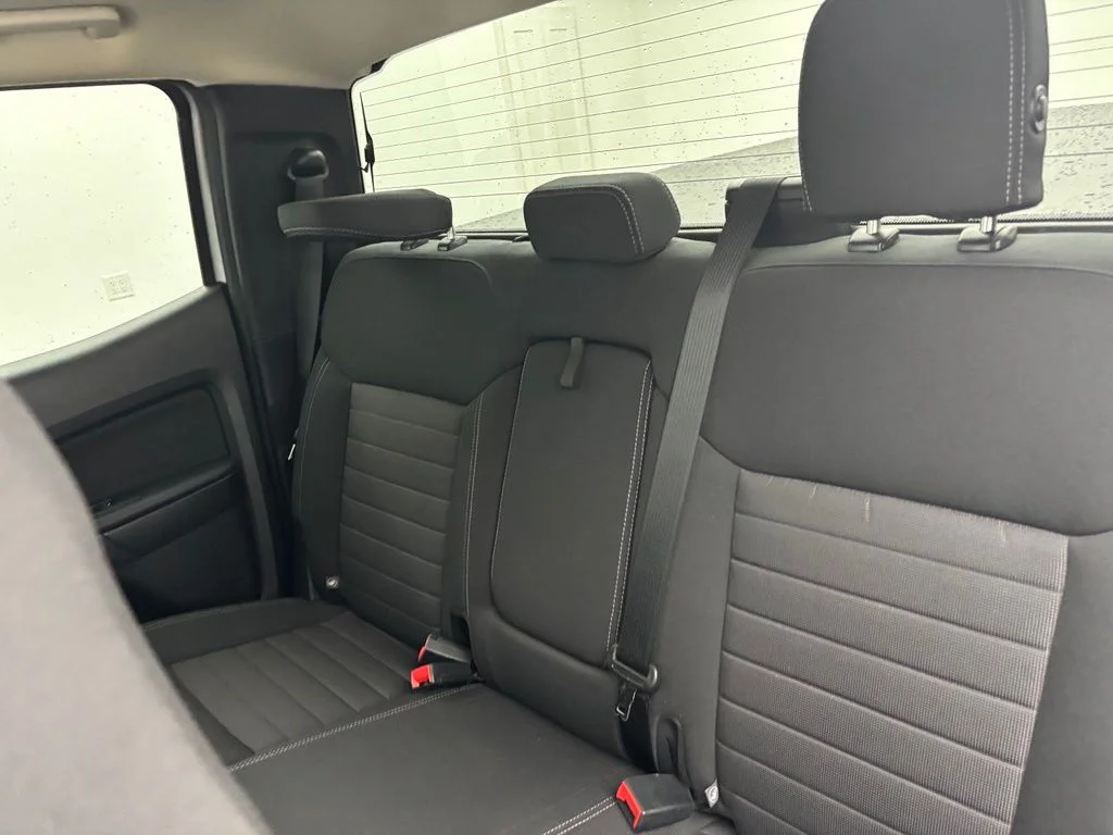 Used 2019 Silver Ford XLT image 34