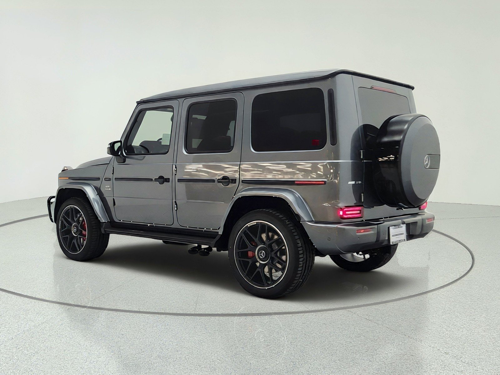 New 2027 Selenite Grey Mercedes-Benz AMG® G 63 SUV image 7