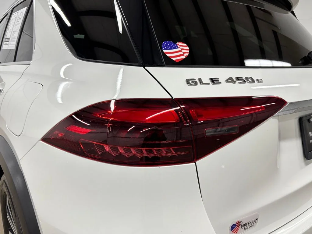 Used 2025 White Mercedes-Benz GLE 450e image 9