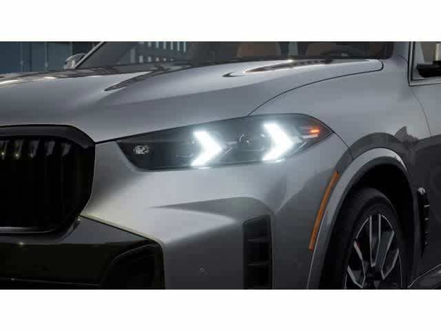 Used 2026 Skyscraper Grey Metallic BMW sDrive40i image 6
