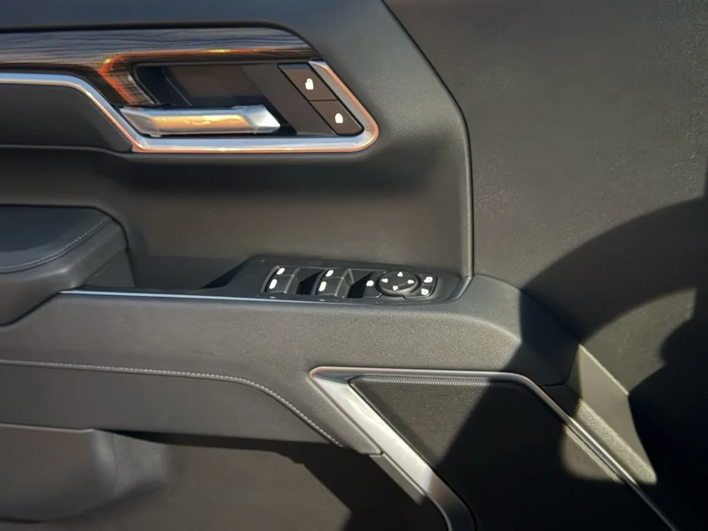 New 2026 Sterling Gray Metallic Chevrolet LT image 11