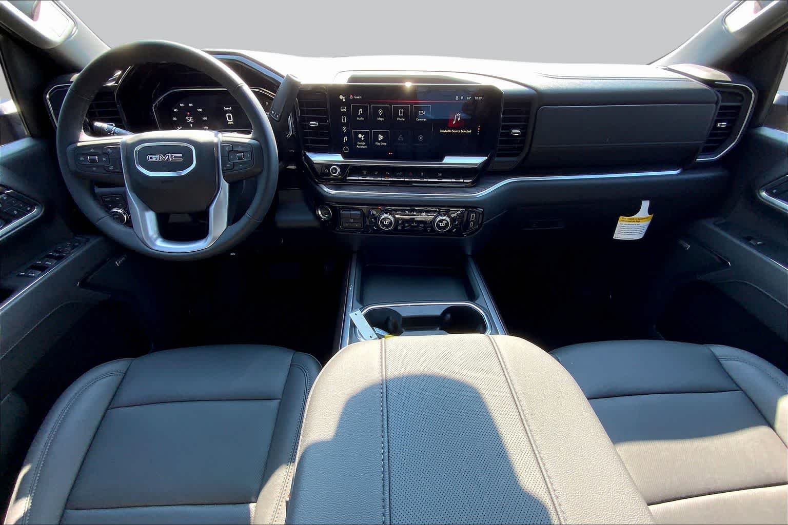 2025 GMC Sierra 3500HD SLT - Photo 5