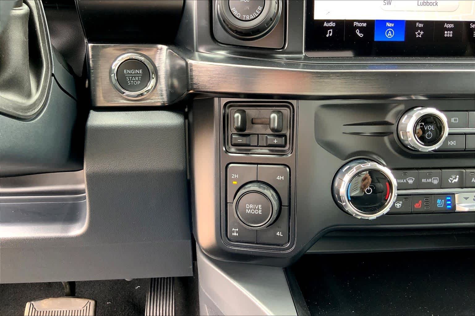 New 2026 Carbonized Gray Metallic Ford F-250® Lariat® image 20