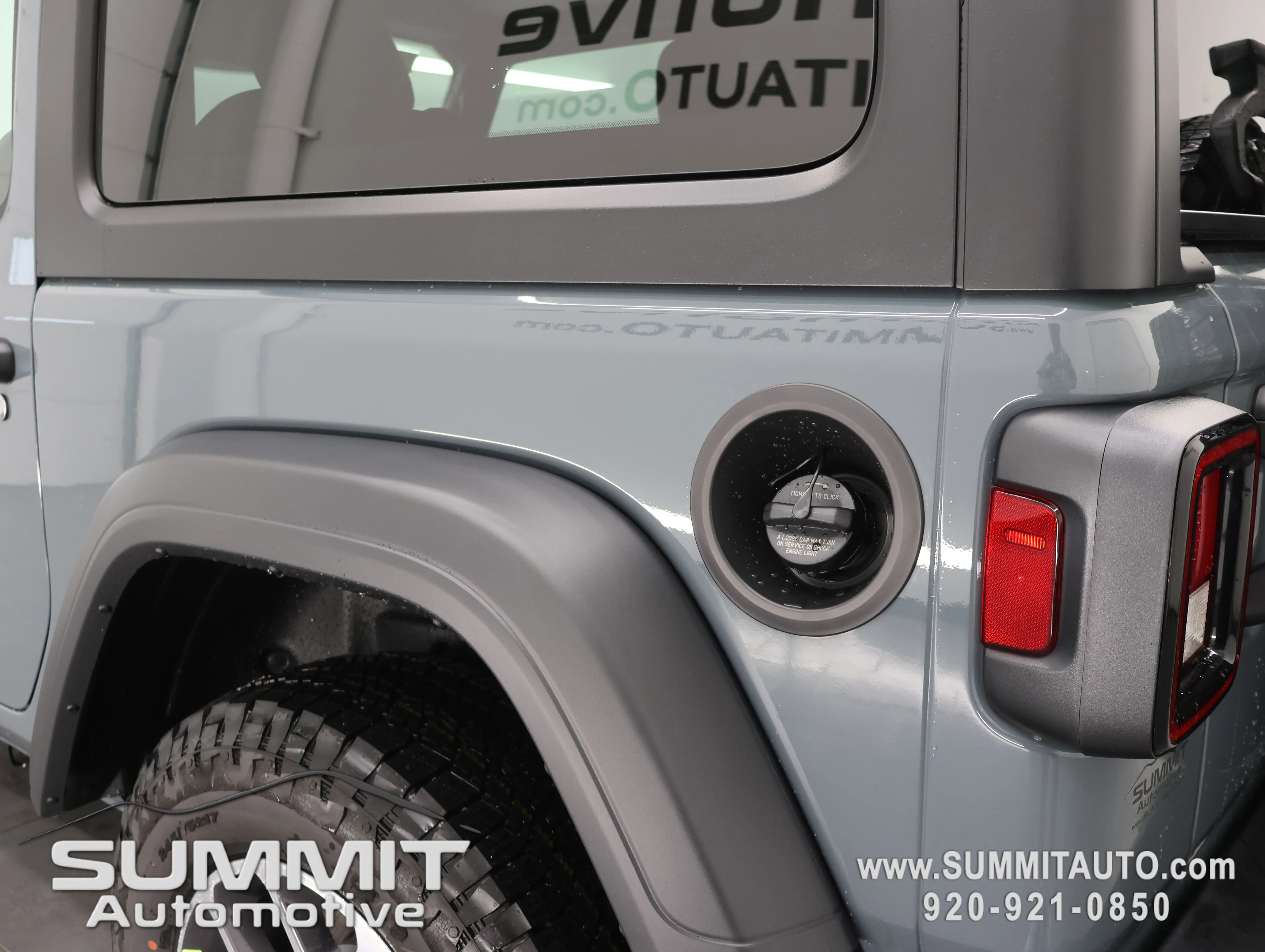 New 2026 Anvil Clear-Coat Exterior Paint Jeep Sport S image 28