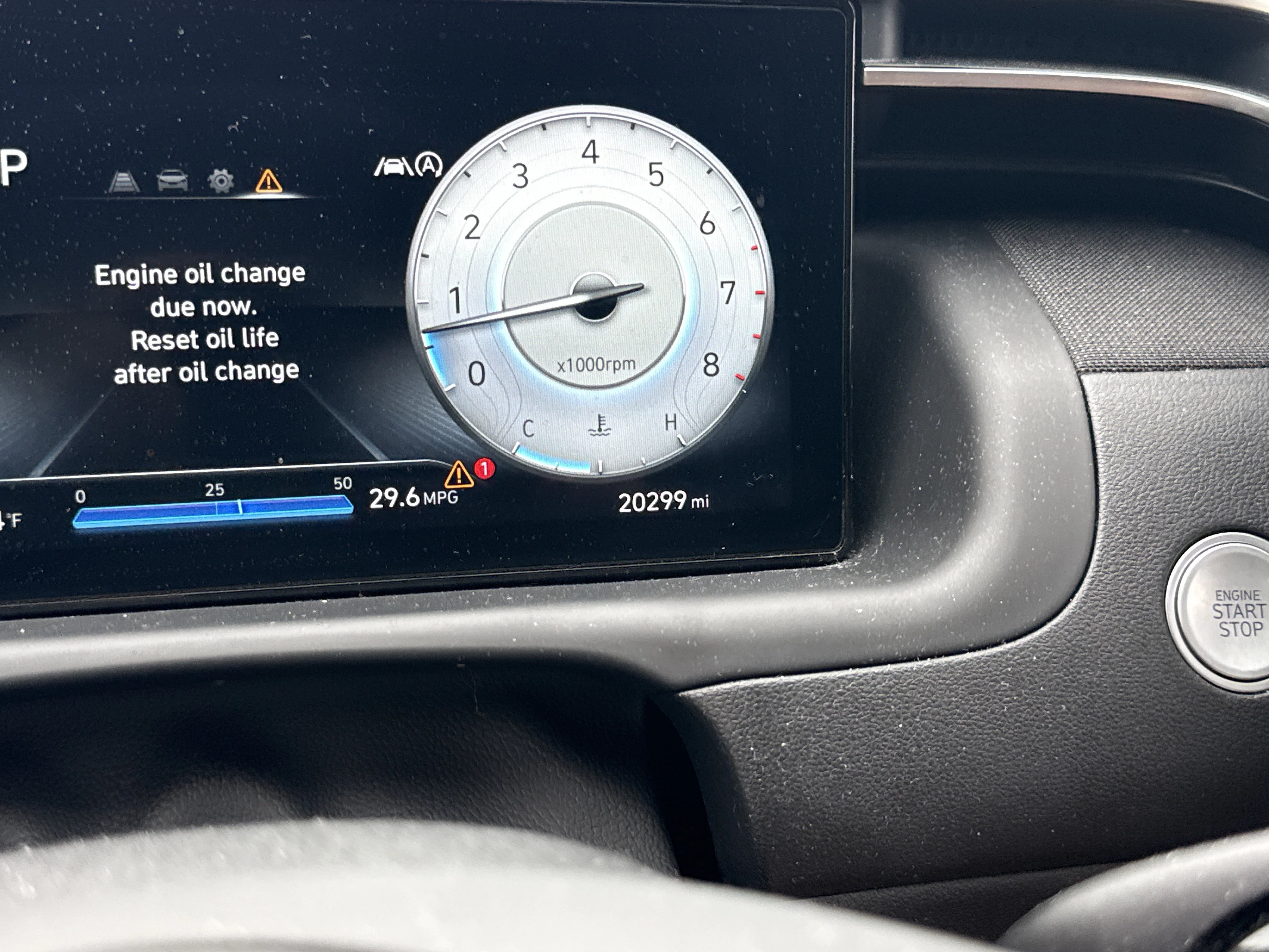 Used 2023 Amazon Gray Hyundai SEL image 15