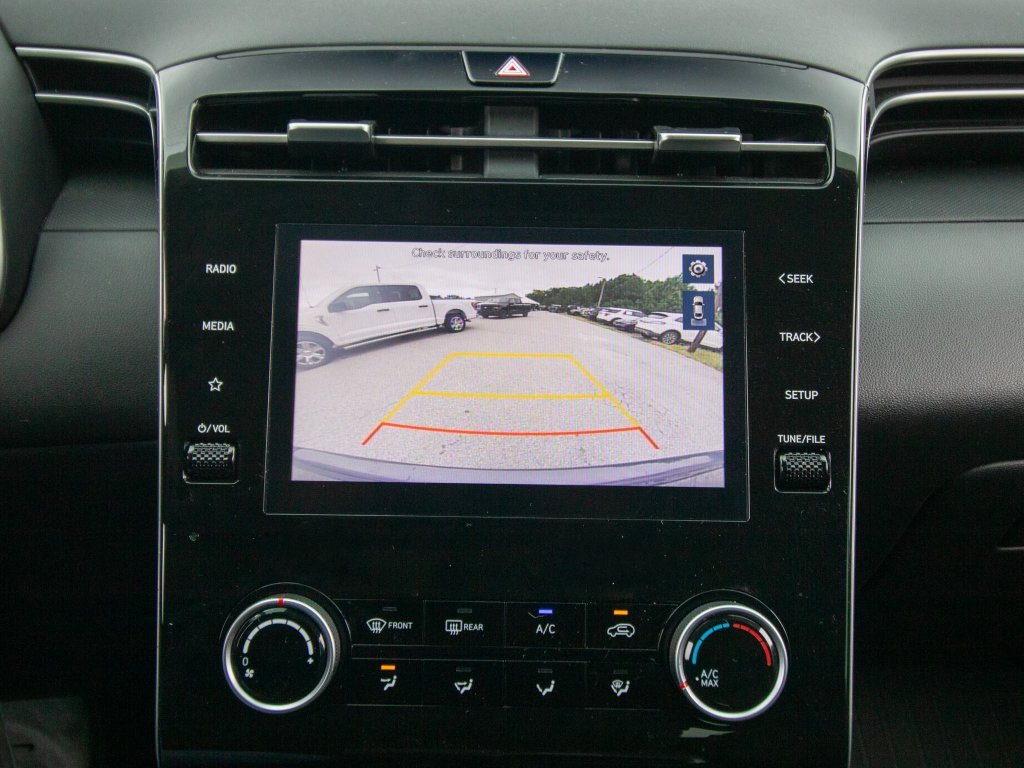2024 Hyundai Tucson SE - Photo 26