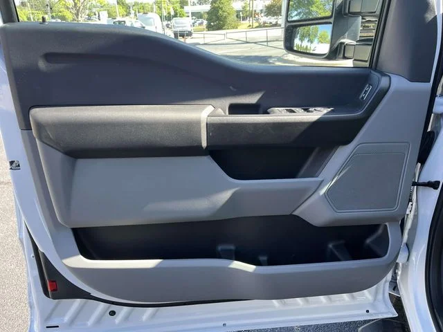 New 2026 White Ford XL image 14