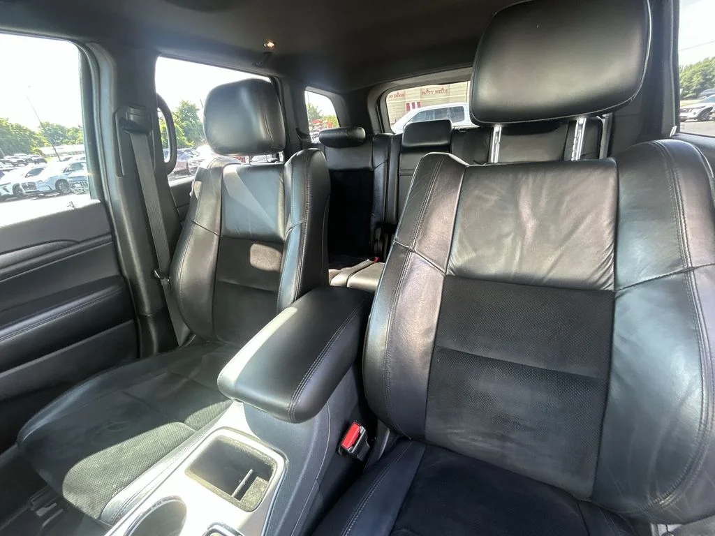 Used 2018 White Jeep Altitude image 30