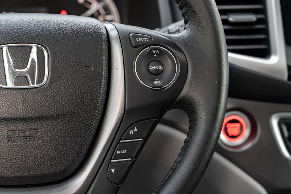 Used 2017 Blue Honda EX-L image 15