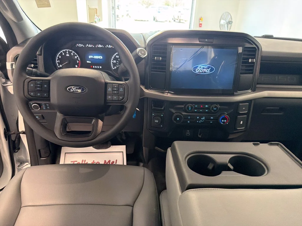 New 2026 Oxford White Ford XL image 14