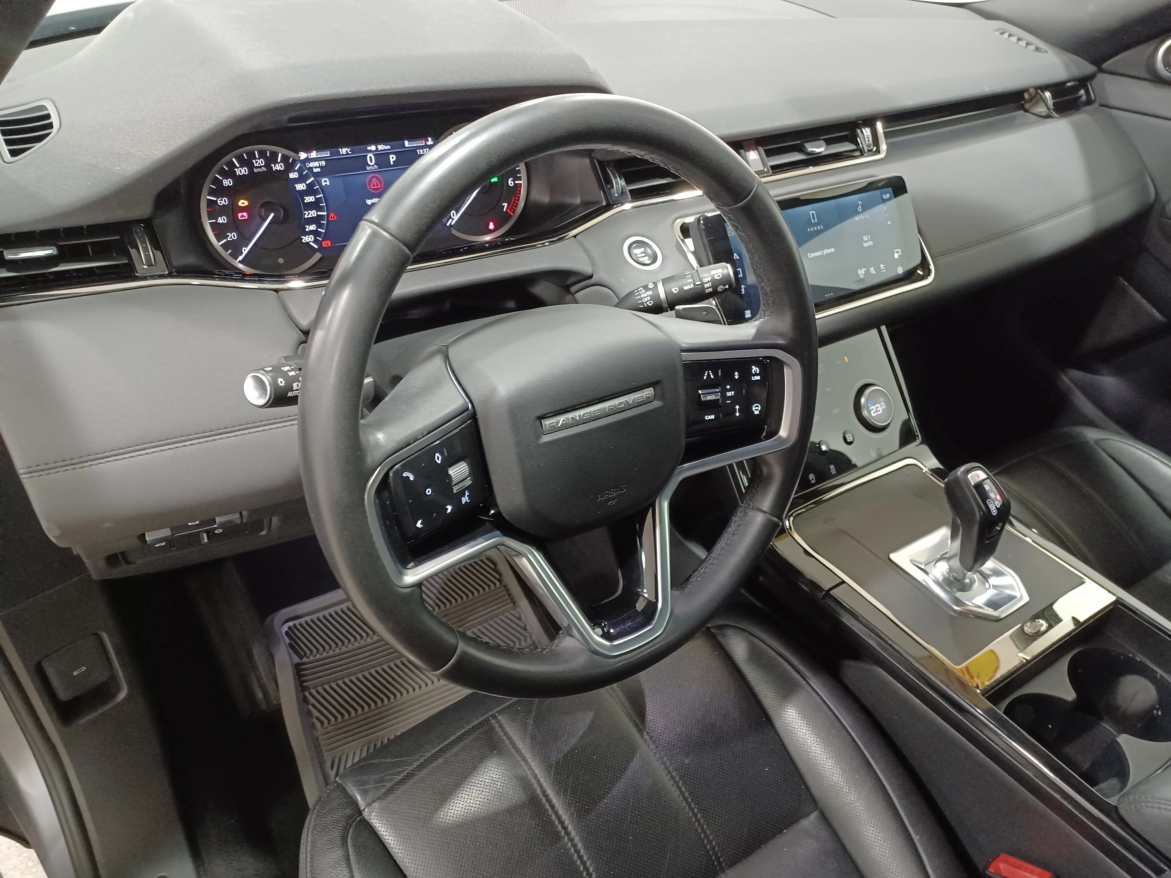 Used 2023 Eiger Grey Metallic Land Rover P250 R-Dynamic SE*Adaptive Cruise | Nav | Pano Roof | Htd Wheel | Htd Leather | Lane Keep Assist image 14