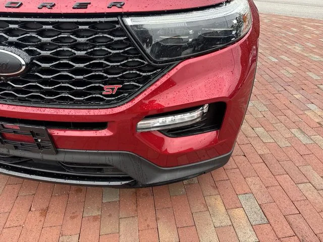 Used 2020 Red Ford ST image 23