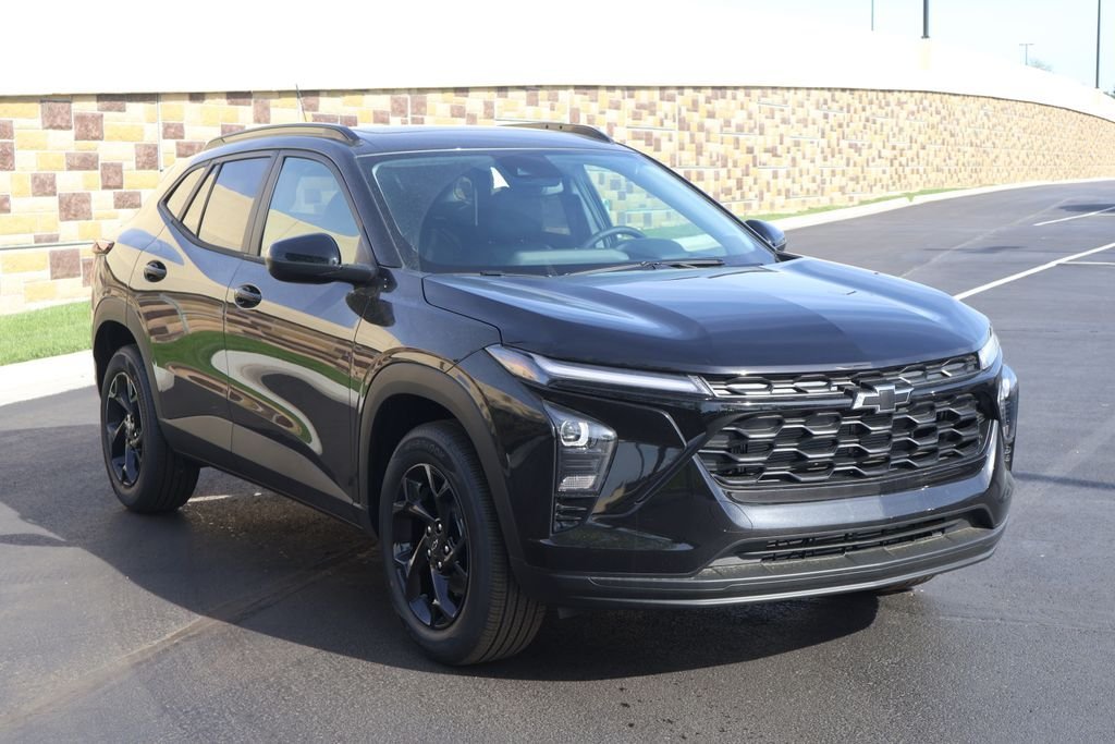 2026 Chevrolet Trax LT - Photo 10