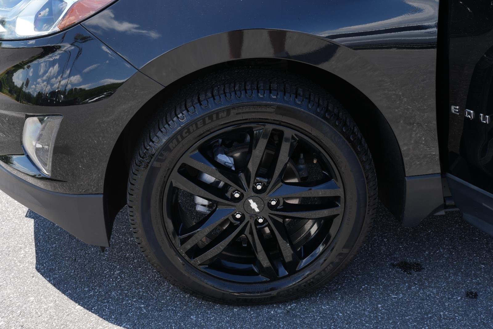 Used 2021 MOSAIC BLACK METALLIC Chevrolet LT image 40