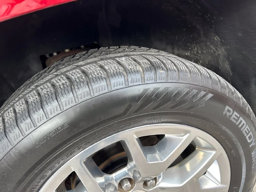Used 2018 Red GMC SLT image 12