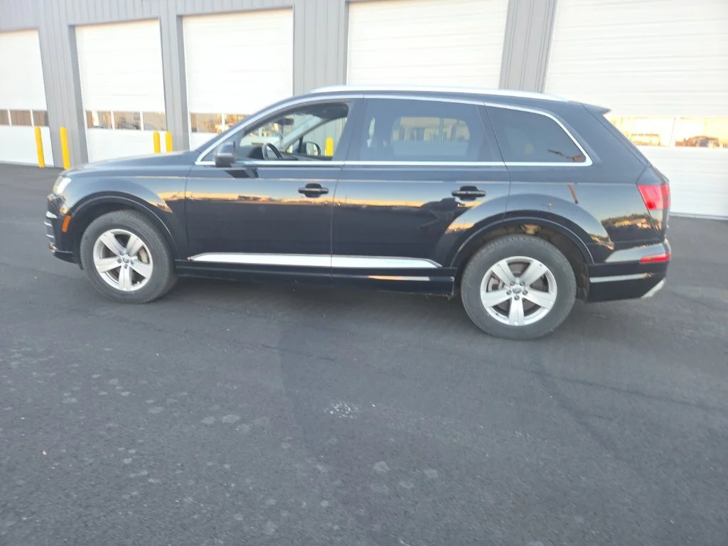 Certified Used 2019 Black Audi 45 Premium Plus image 7