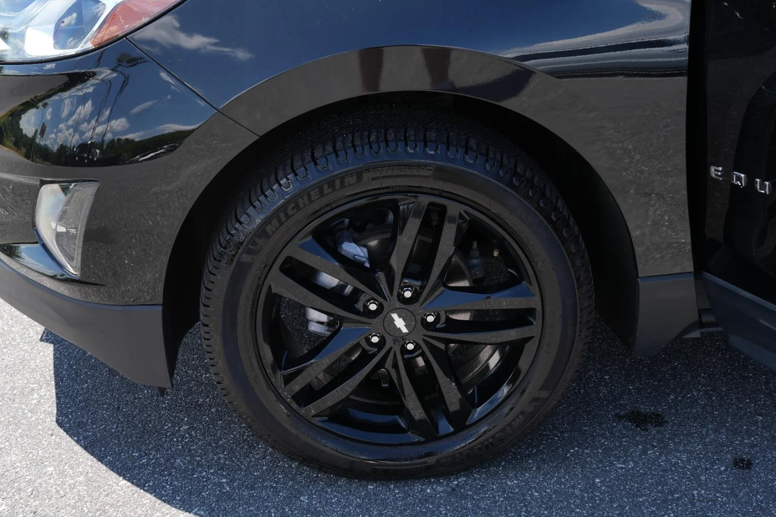 Used 2021 MOSAIC BLACK METALLIC Chevrolet LT image 40