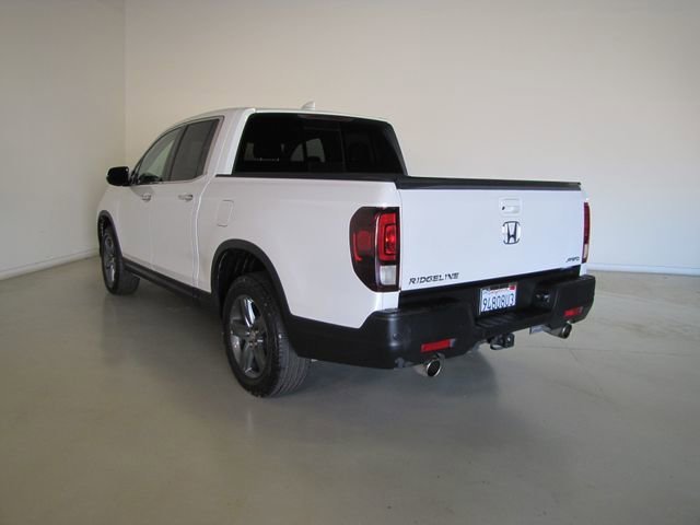 Certified Used 2023 Platinum White Pearl Honda RTL-E image 24