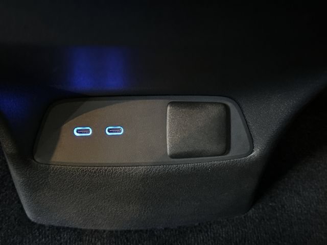 Used 2025  Mercedes-Benz G 63 AMG® image 14