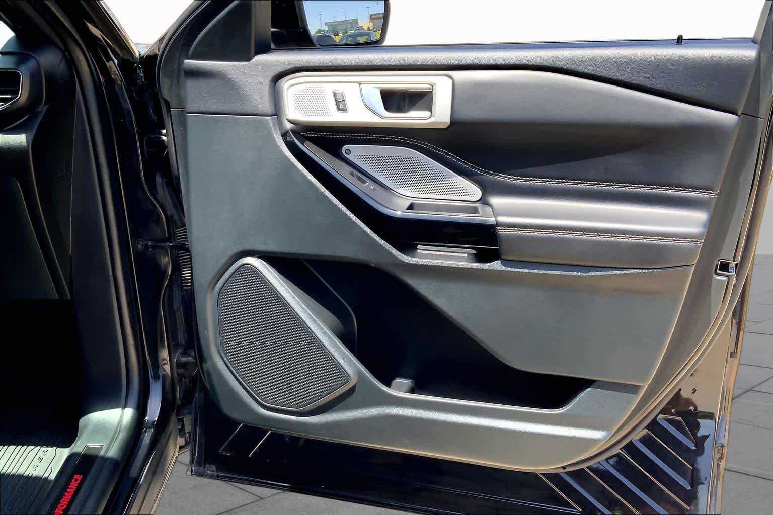 Used 2023 Agate Black Metallic Ford ST image 21