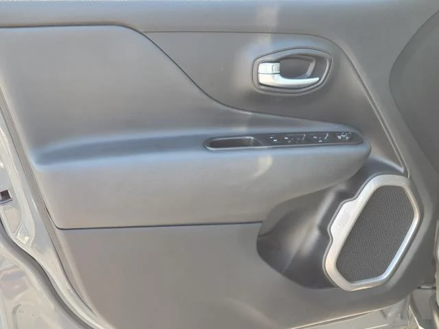 Used 2021 Sting-Gray Clearcoat Jeep Limited image 26