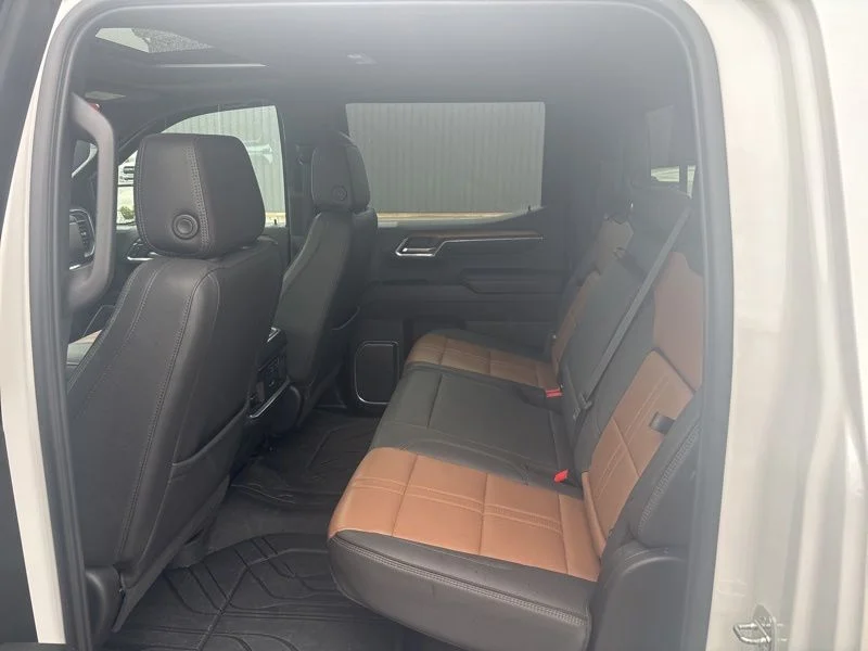 Used 2023 Beige Chevrolet High Country image 11
