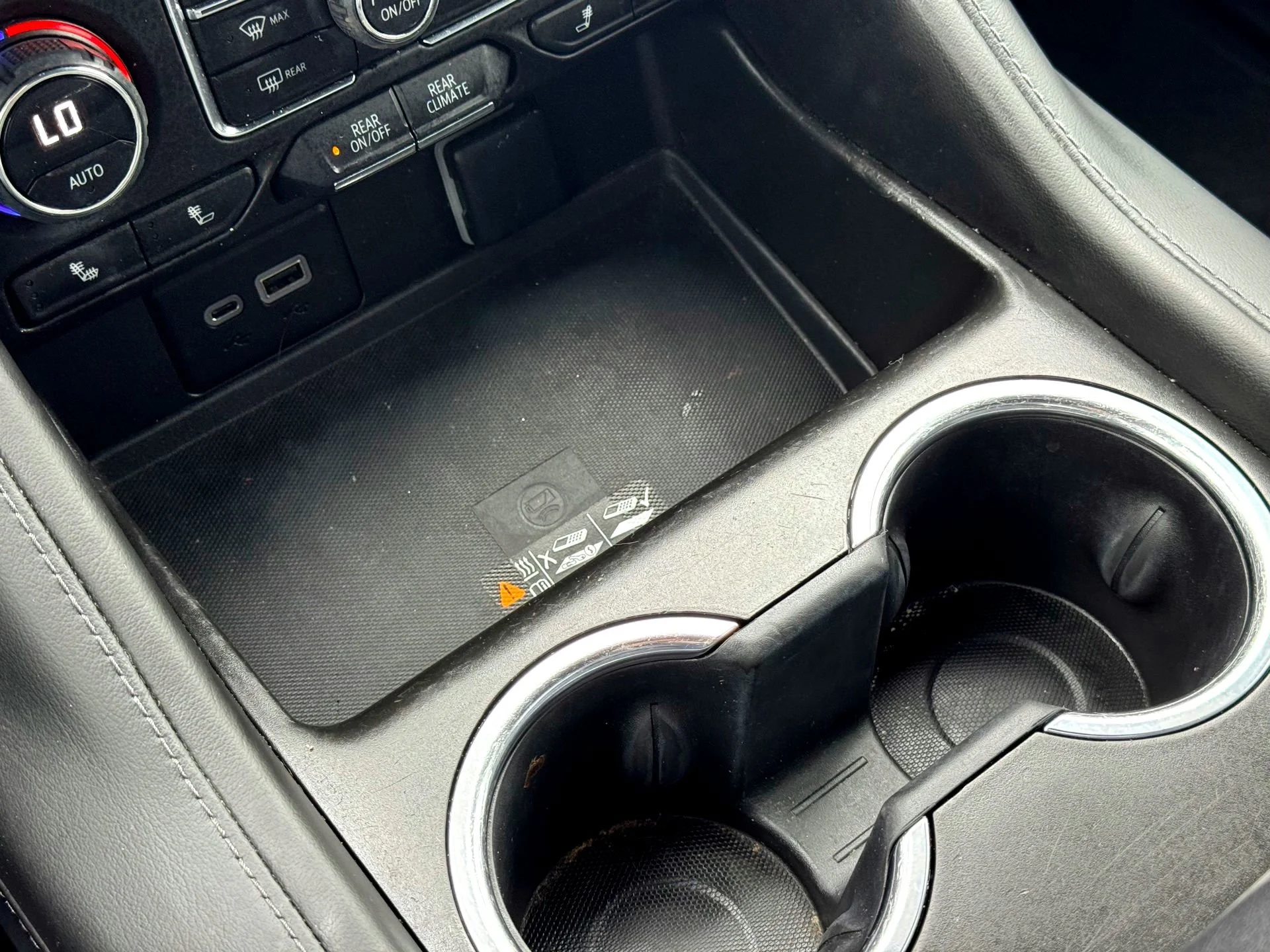 Used 2023 Summit White Chevrolet LT image 28