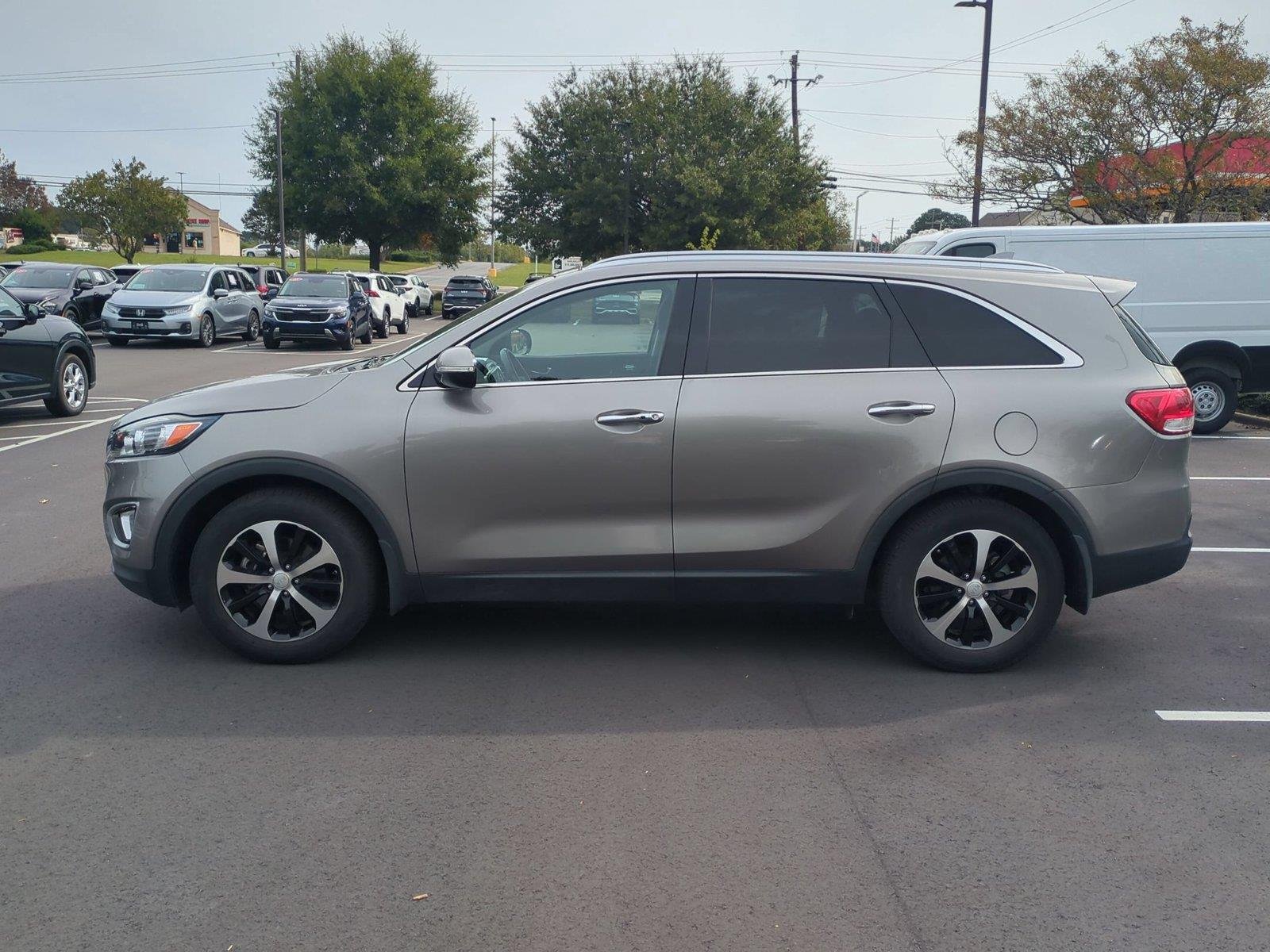Used 2018 Kia Sorento EX with VIN 5XYPH4A51JG363380 for sale in Smithfield, NC