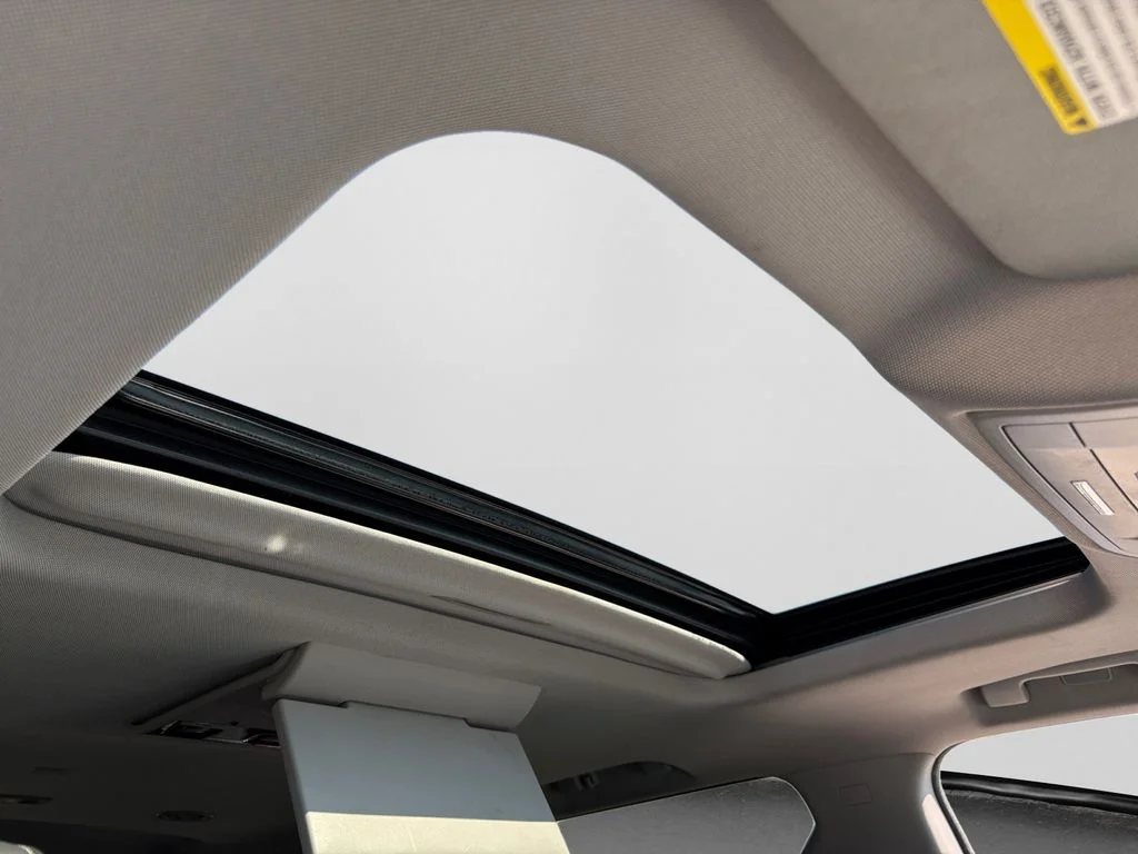 Used 2020 Black Chevrolet Premier image 51